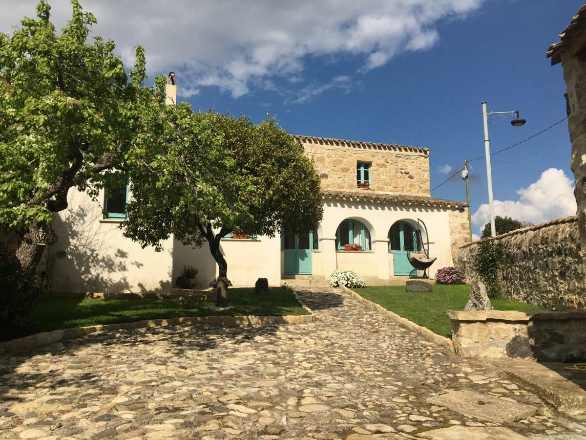 B&B Su Strintu Tuili Exterior foto